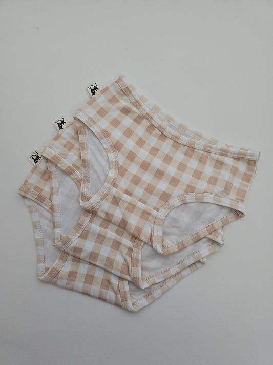 NEW Bambi & Birdie 3 Pack Underwear (2) • 2 years