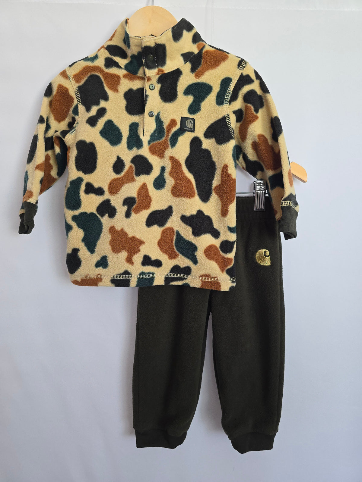 Carhartt Camo Fleece Set • 12 months