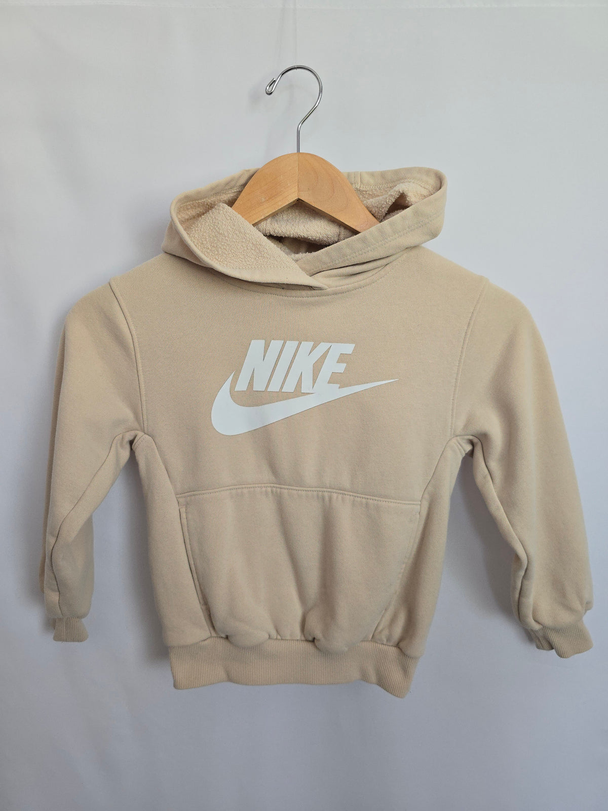 Nike Beige Hoodie • 4-5 years