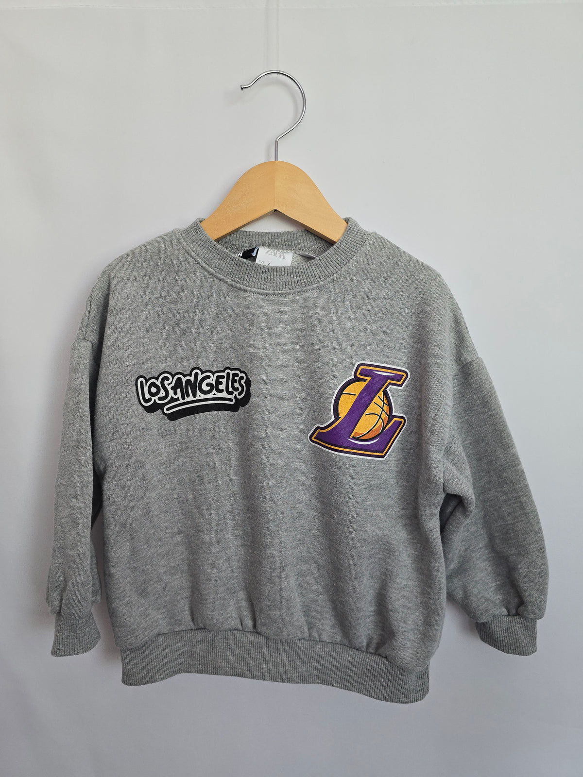 Zara NBA Lakers Crewneck • 4 years