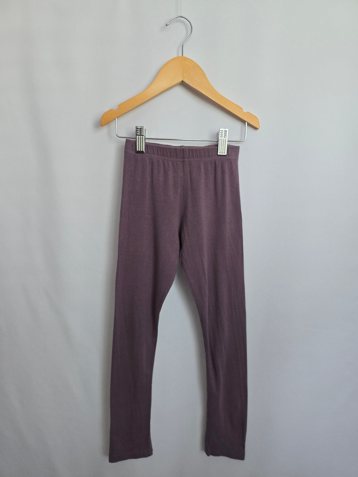Tiny Button Apparel Purple Leggings • 5-6 years