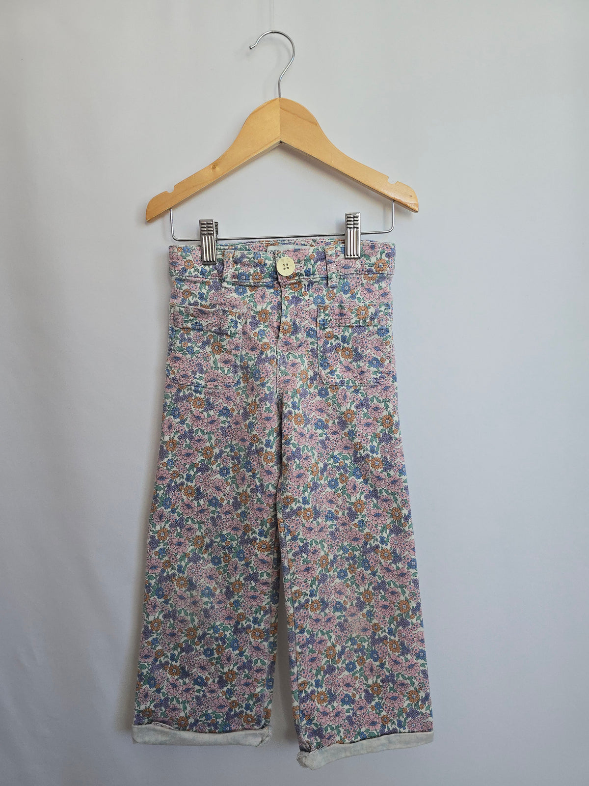 Zara Floral Wide Leg Denim • 4-5 years