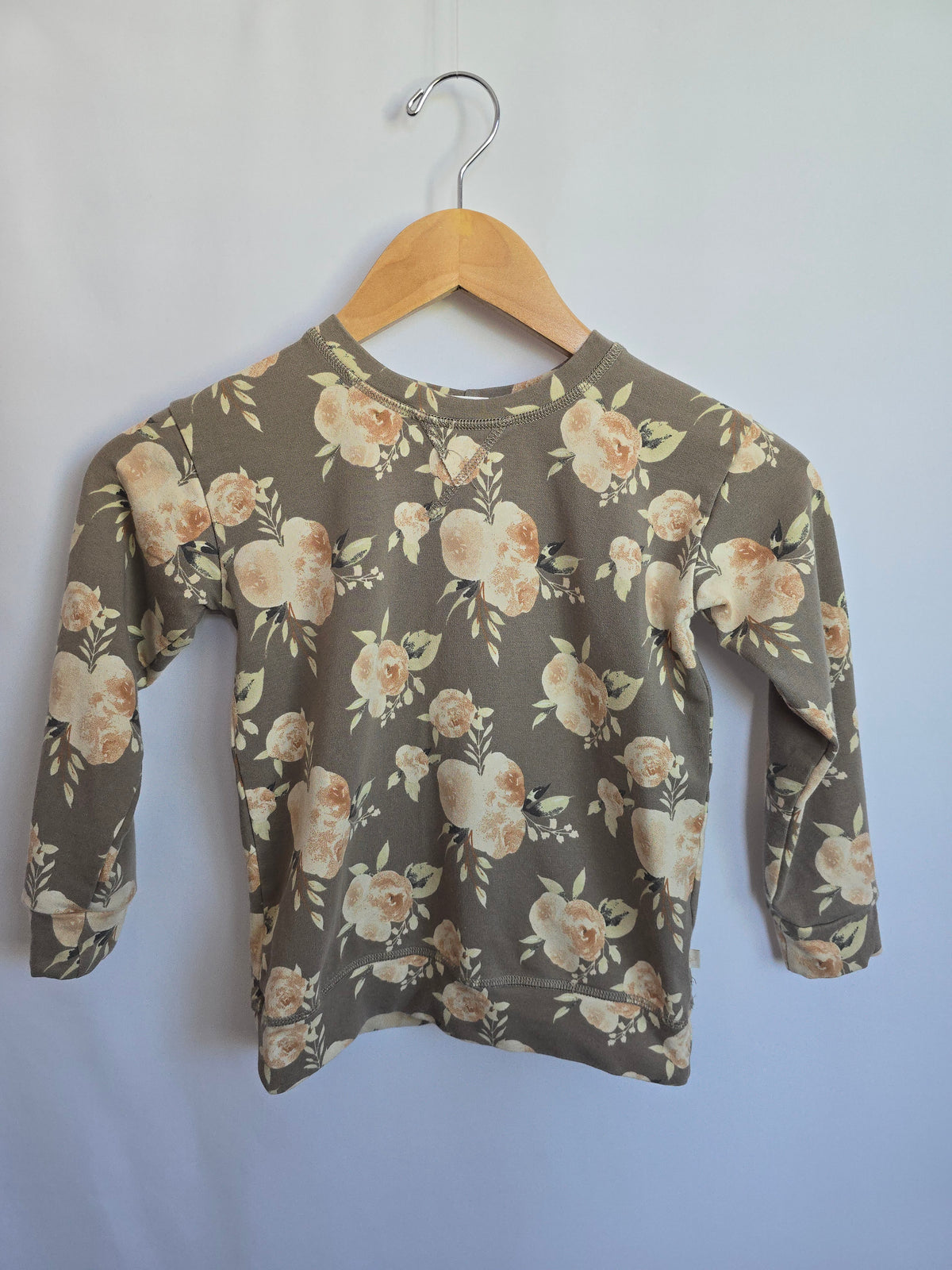 Jax & Lennon Grey Floral Crewneck • 4-5 years