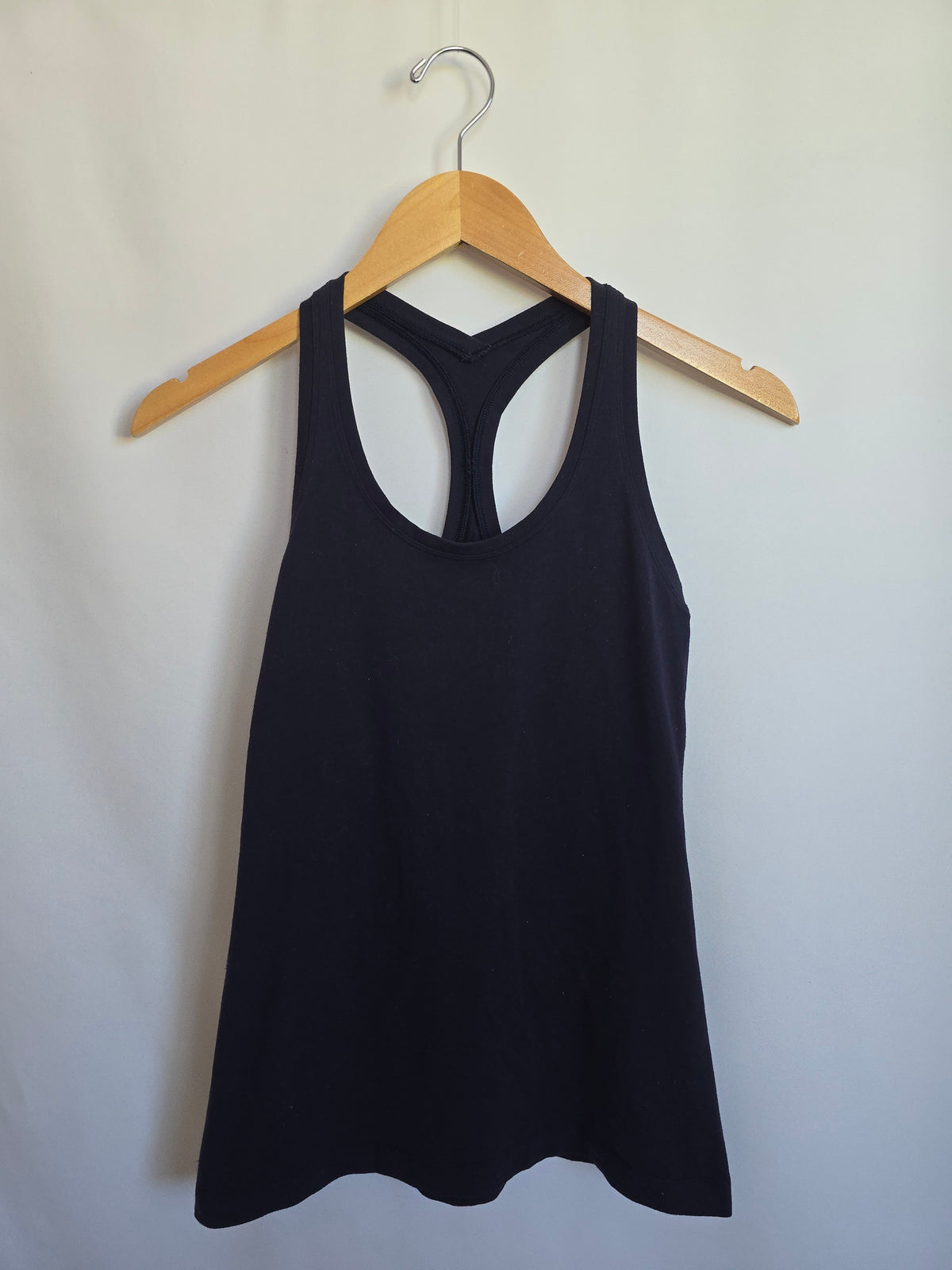 Lululemon Navy Racerback Tank • Small