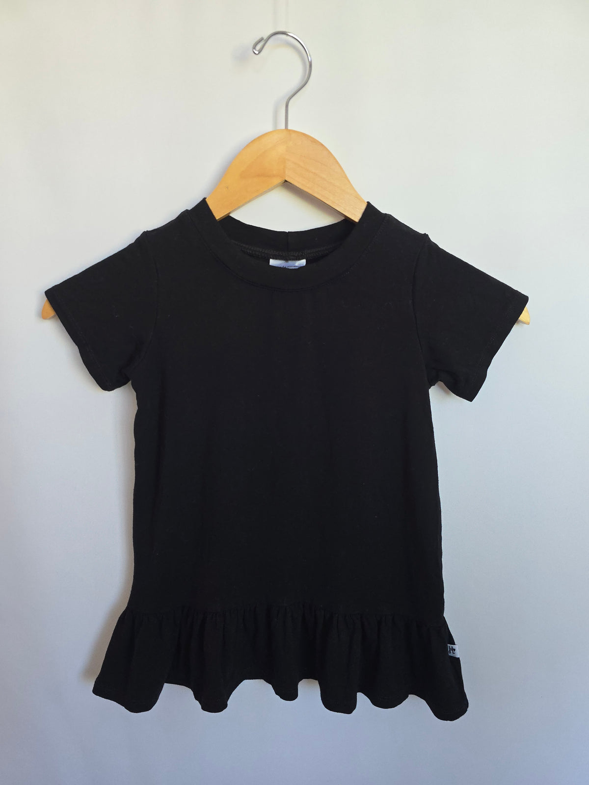 Jax & Lennon Black Ruffle Tunic • 3-4 years