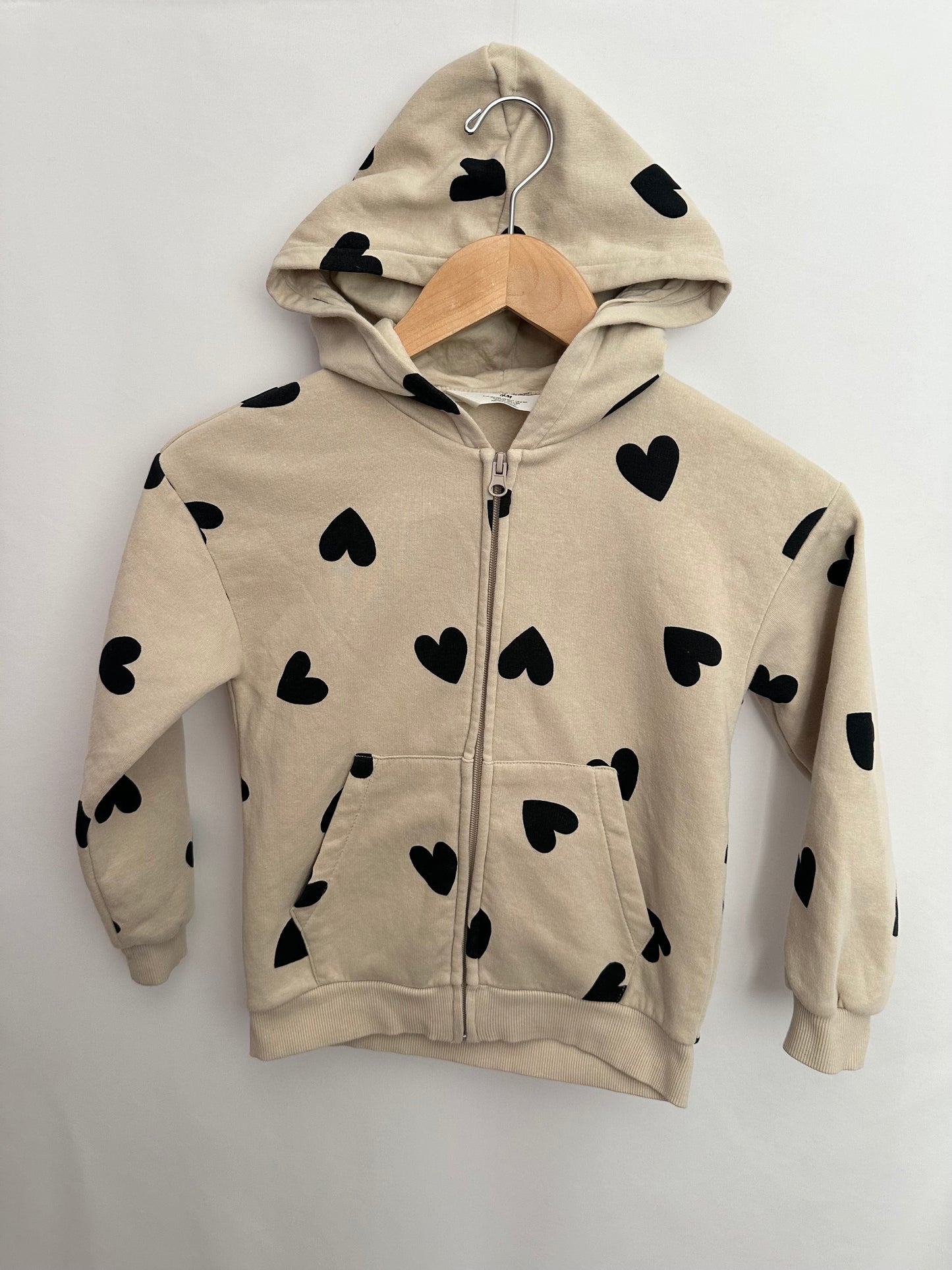 H&M Beige/Black Hearts Zip Up • 6-8 years