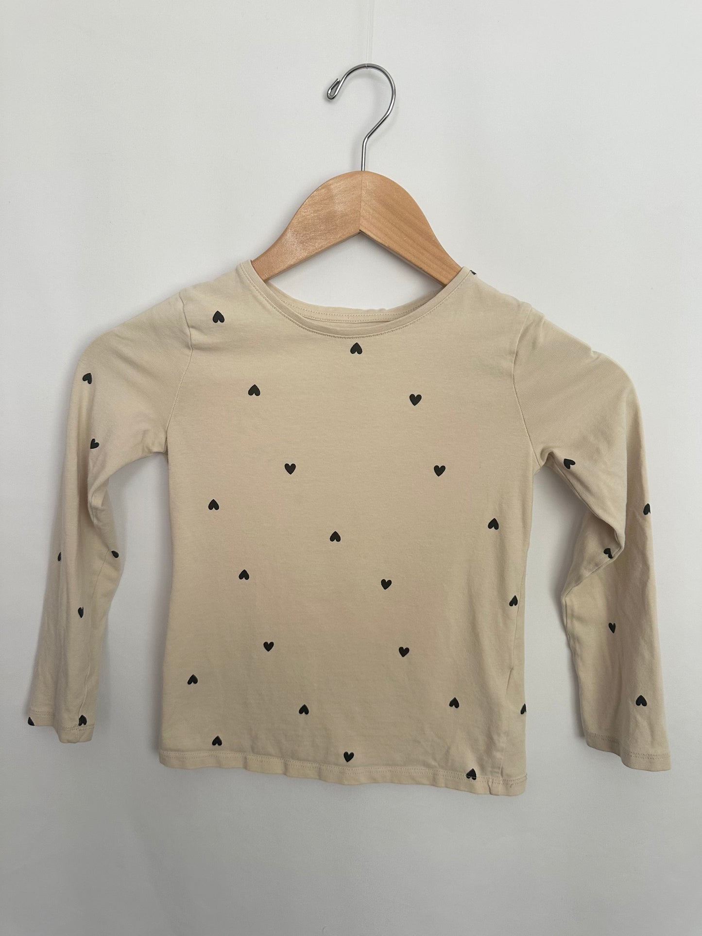 H&M Beige/Black Heart Long Sleeve Shirt • 6-8 years