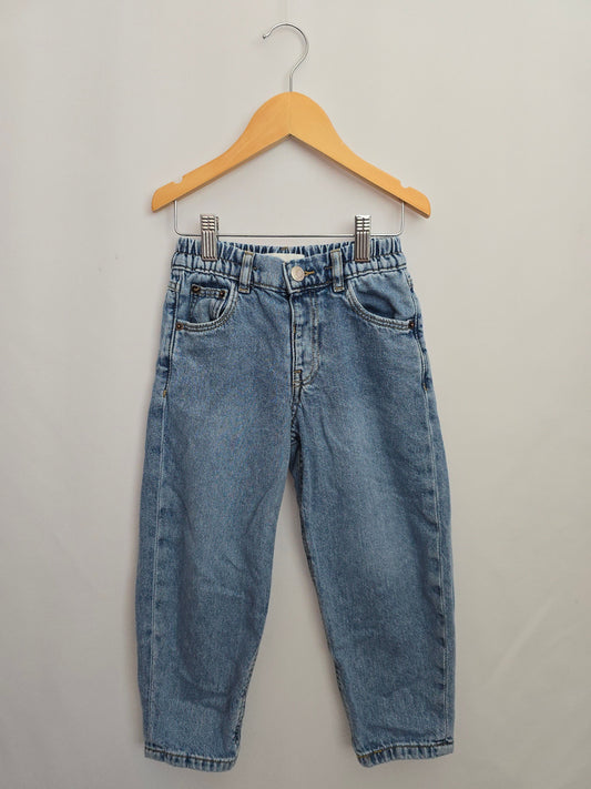 H&M Medium Wash Loose Fit Jeans • 3-4 years