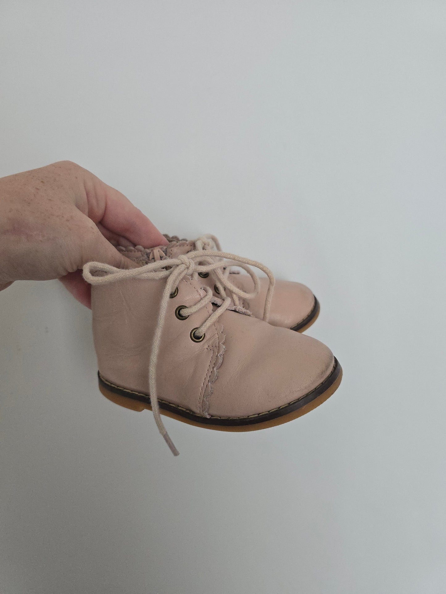 Precious Treasures Pink Scallop Bootie • 6C