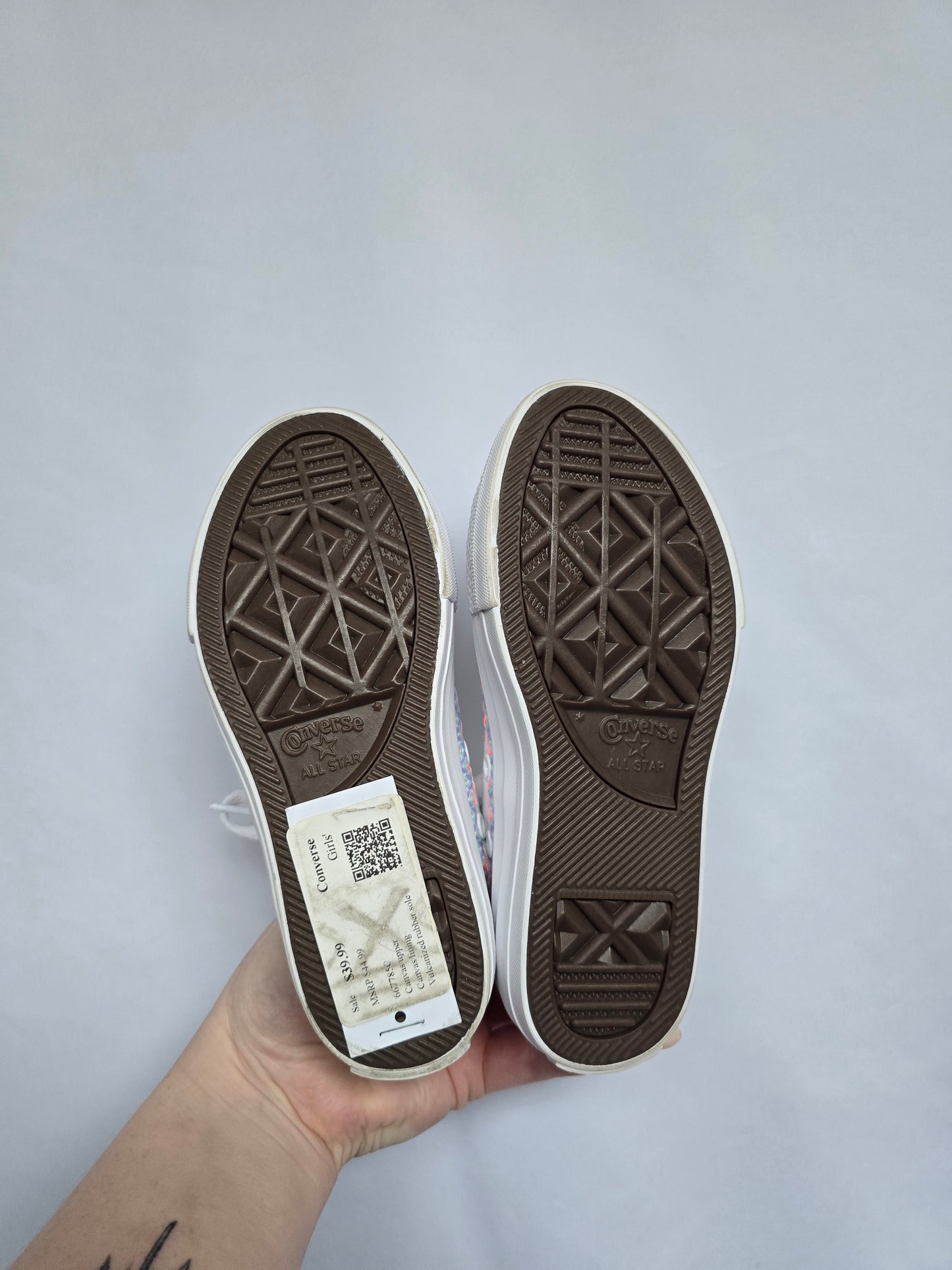 NEW Converse White with Detail • 11C