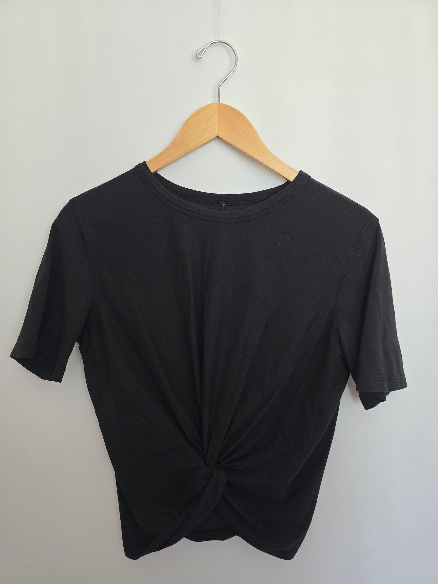 Lululemon Black Crescent Tee  • Medium 6