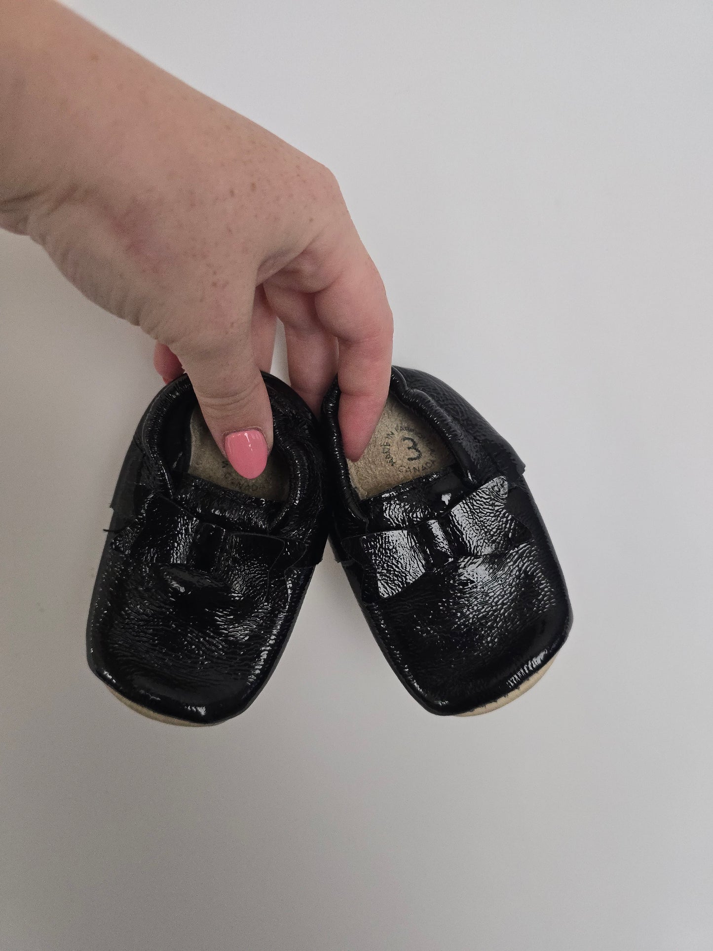 PLAY Heyfolks Shiny Black Soft Sole Shoes • 3C
