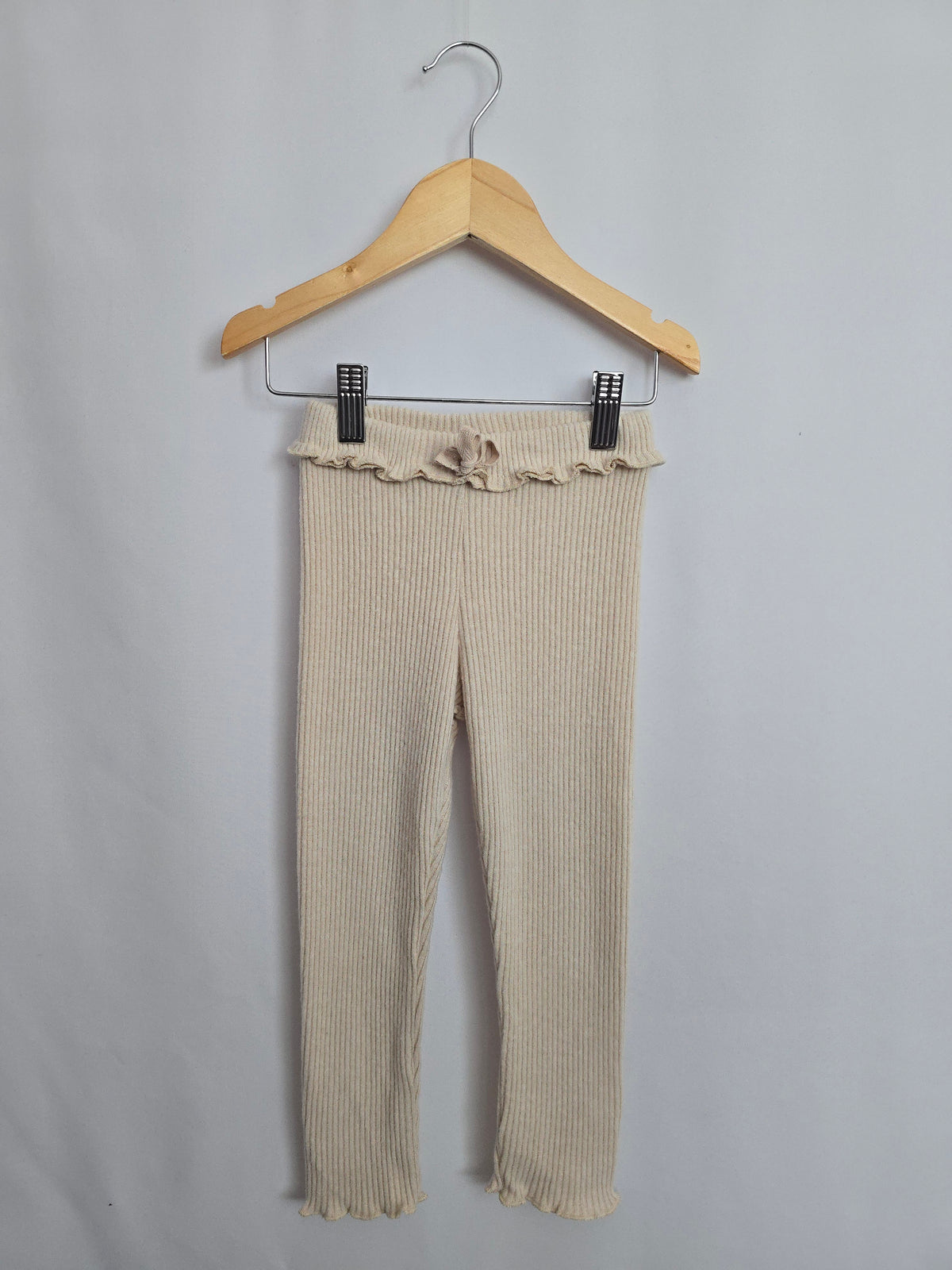 Zara Soft Viscose Blend Ribbed Leggings • 3 years