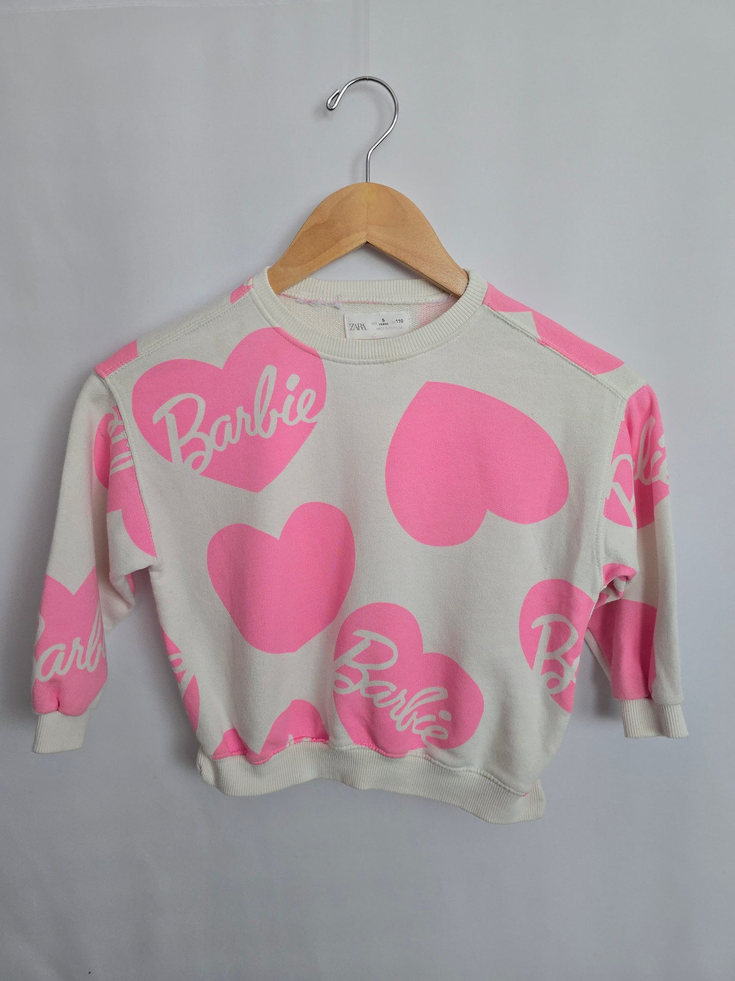 Zara Barbie Hearts Crewneck • 5 years