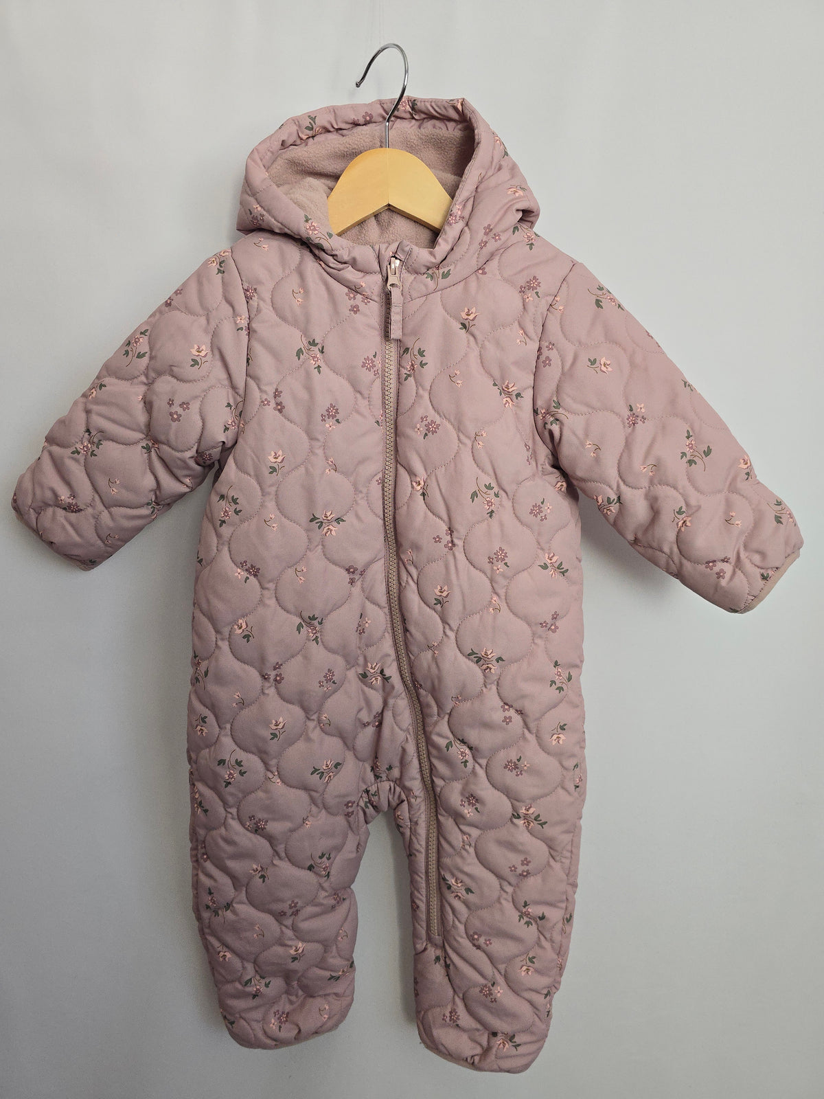 H&M Rose Floral Fleece Lined Bunting Suit • 6-9 months