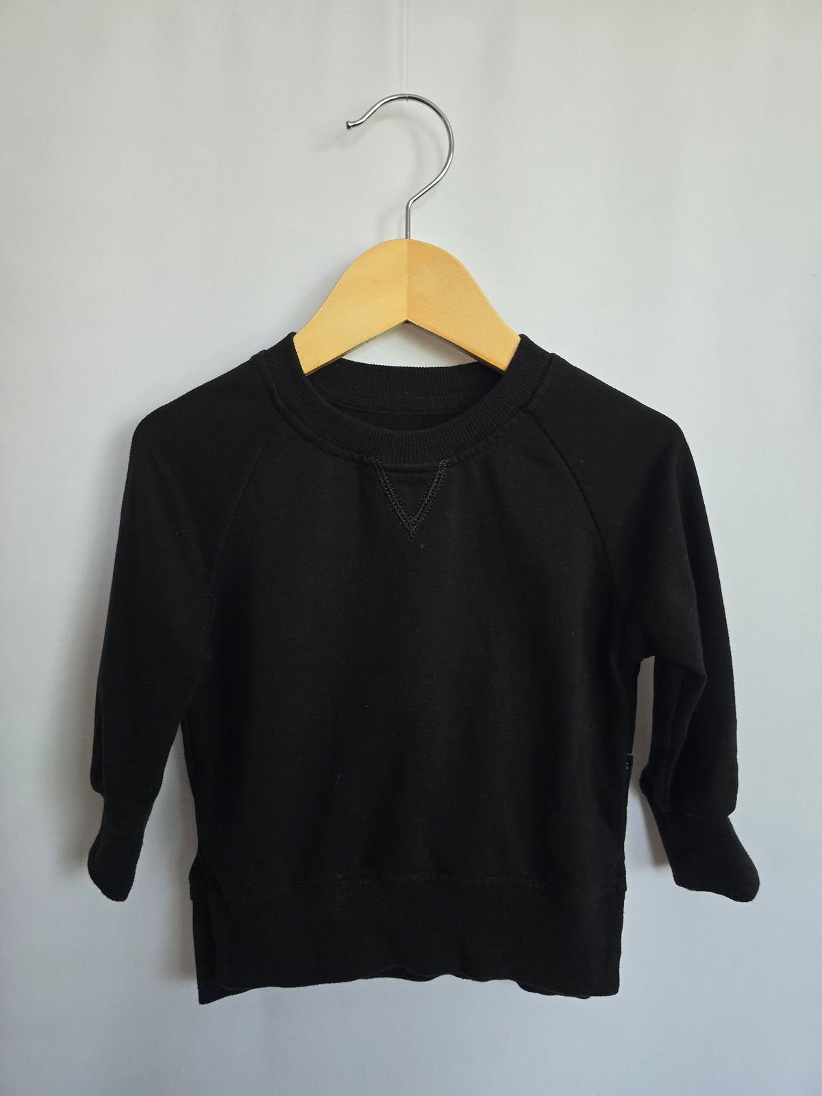 Little Bipsy Black Crewneck • 12-18 months