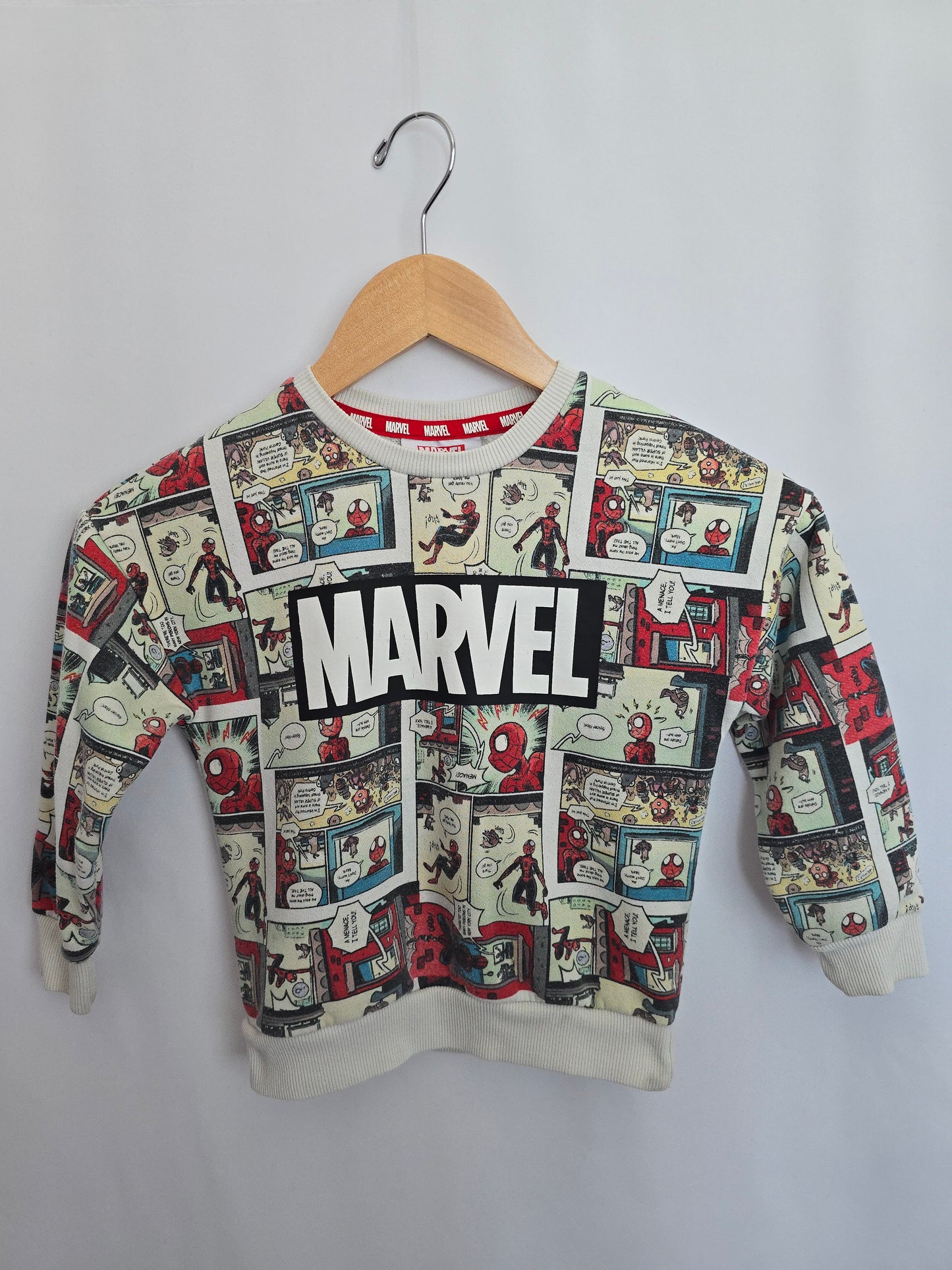 PLAY Primark Marvel Crewneck • 5-6 years