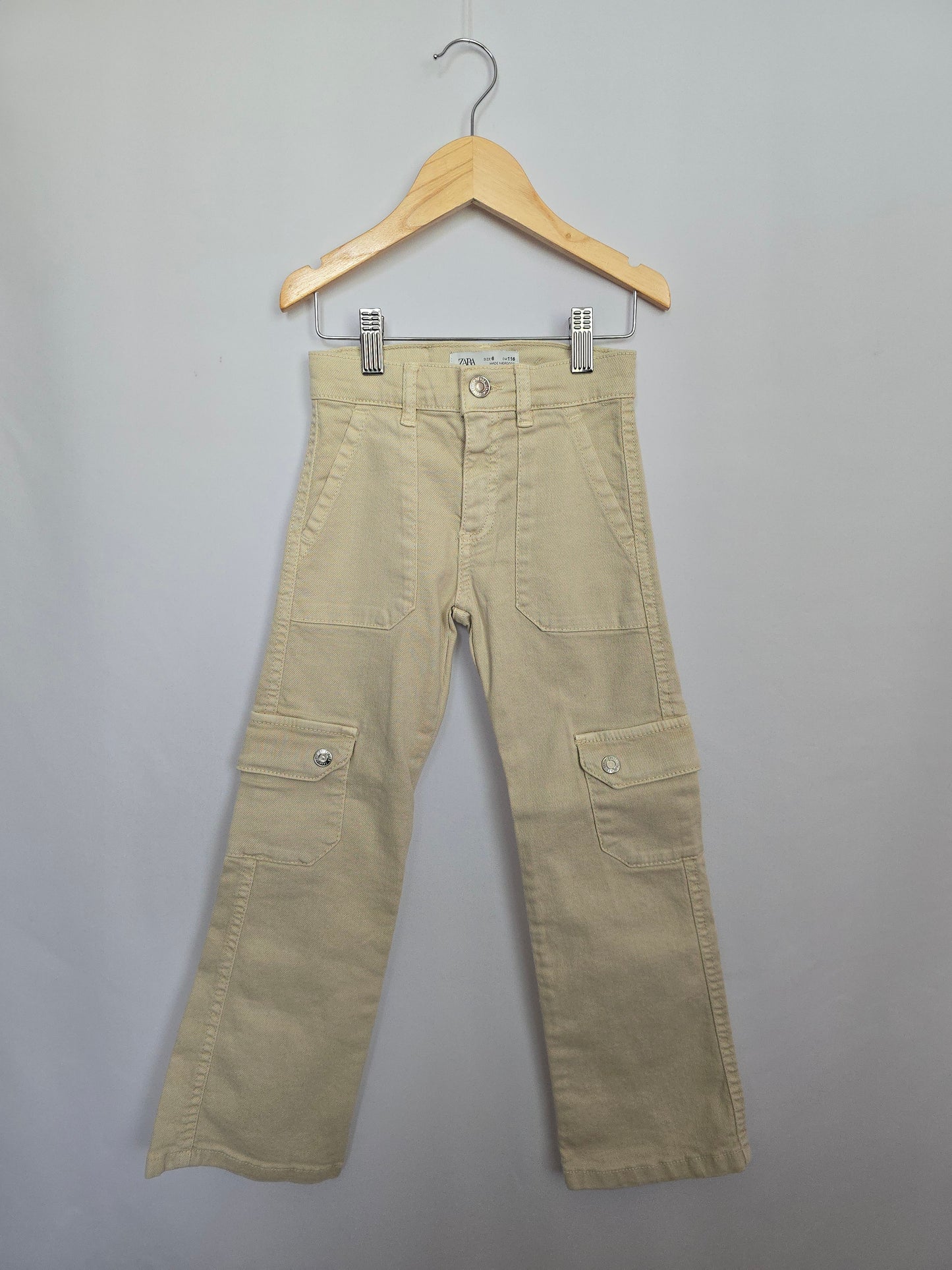 Zara Sand Cargo Denim • 6 years