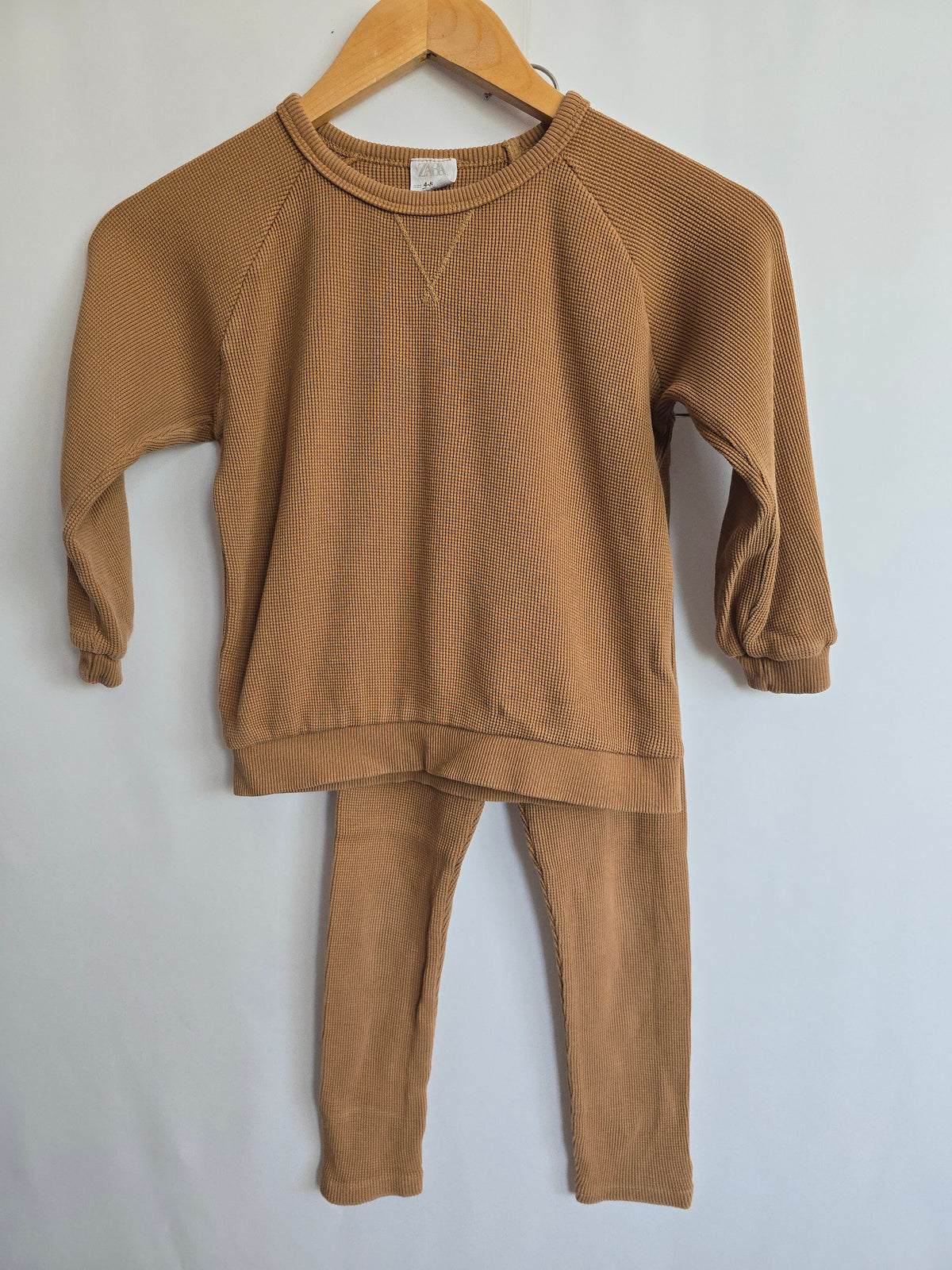 Zara Camel Waffle Lounge Set • 4-5 years
