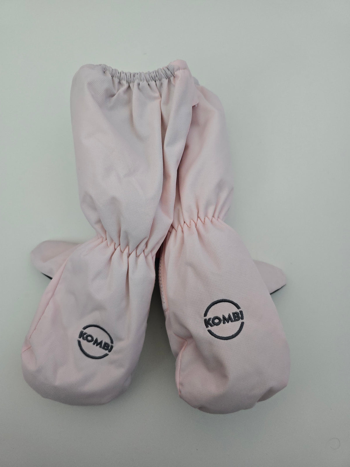 Kombi Pink Mittens • 4-5 years