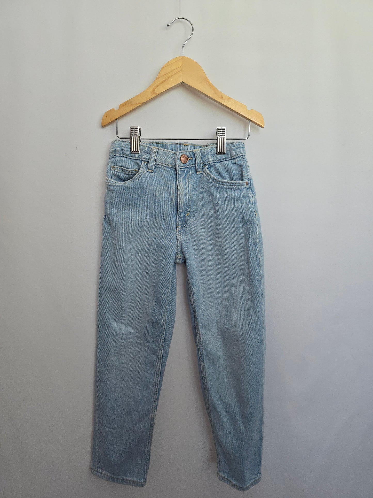 H&M Light Wash Denim • 5-6 years