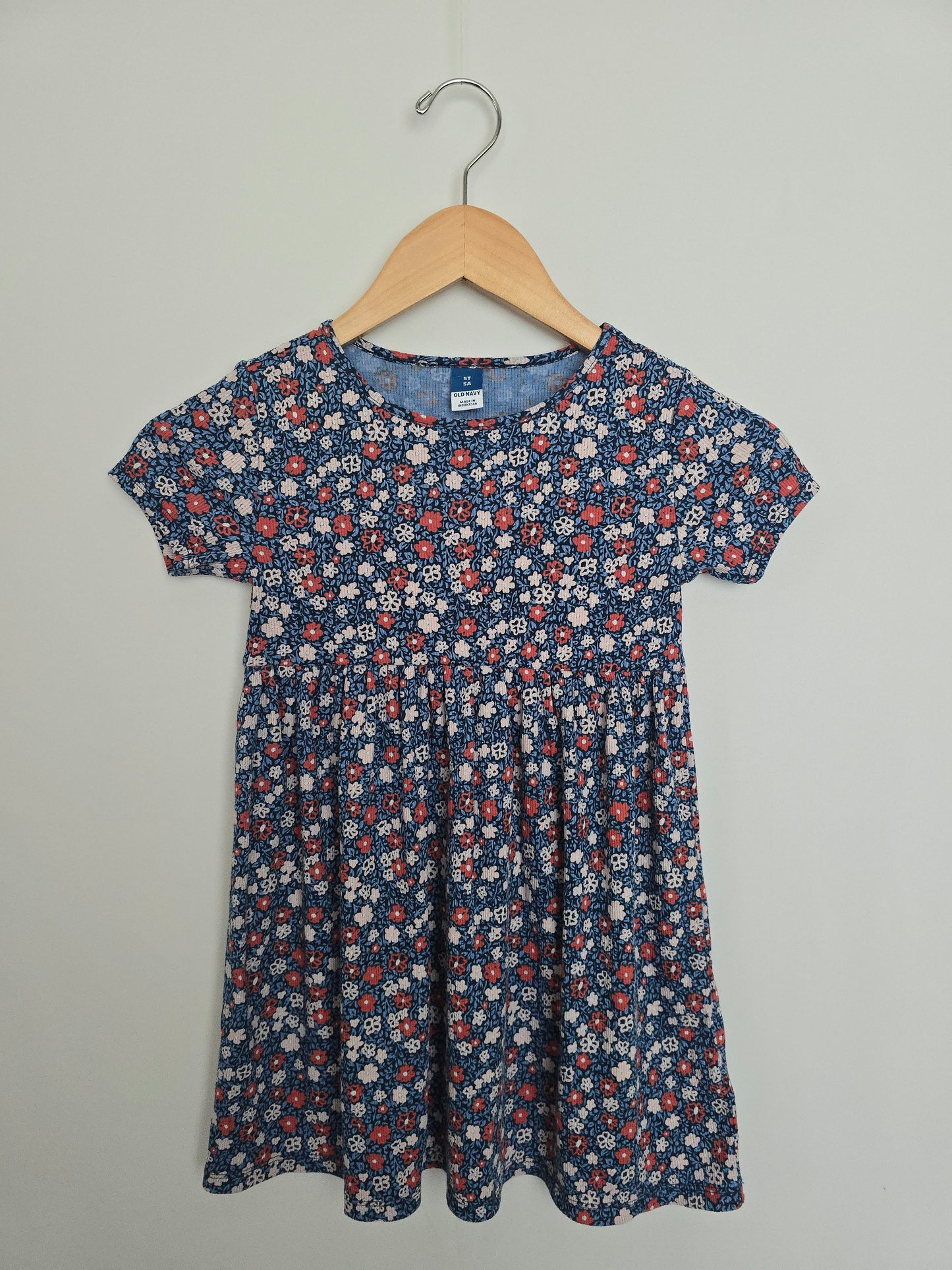 Old Navy Ribbed Floral Dress • 5T