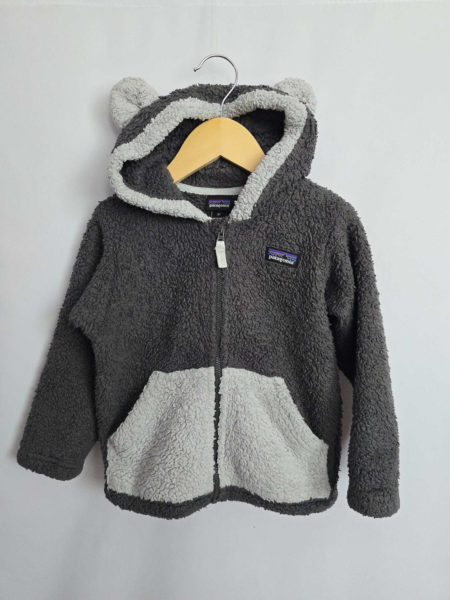 PLAY Patagonia Fleece Teddy Jacket • 3 years