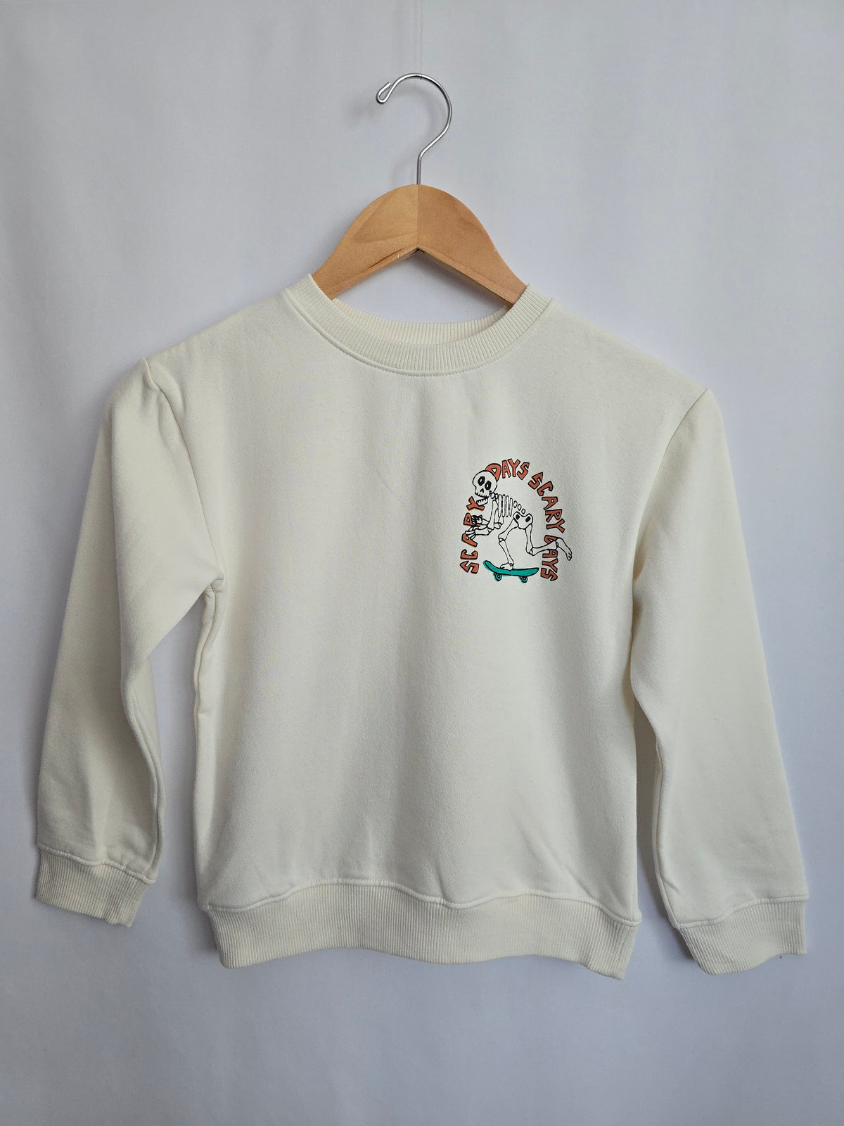 NEW H&M Cream Scary Days Crewneck • 6-8 years
