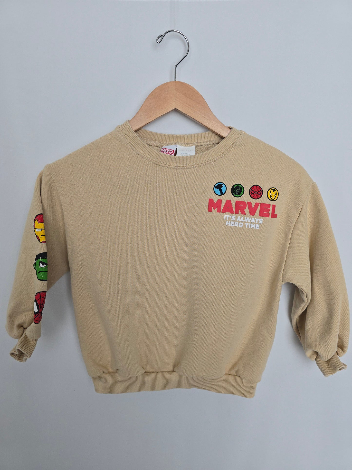 Zara Marvel Relaxed Crew • 6 years