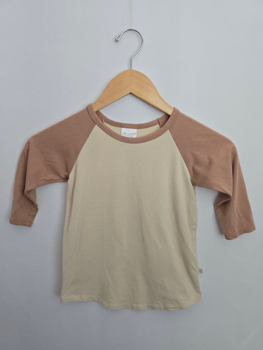 Jax & Lennon Cream & Pink Raglan Shirt • 3-4 years