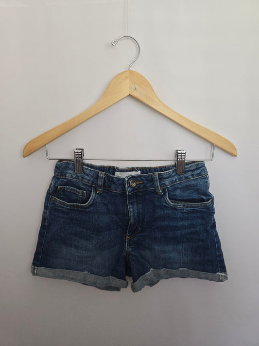 Zara Medium Wash Denim Shorts • 10 years