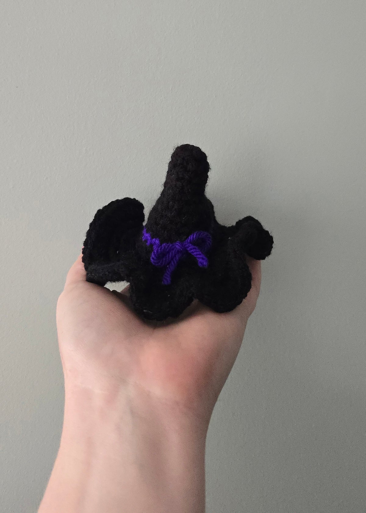 Witch Hat Hairclip  • Violet