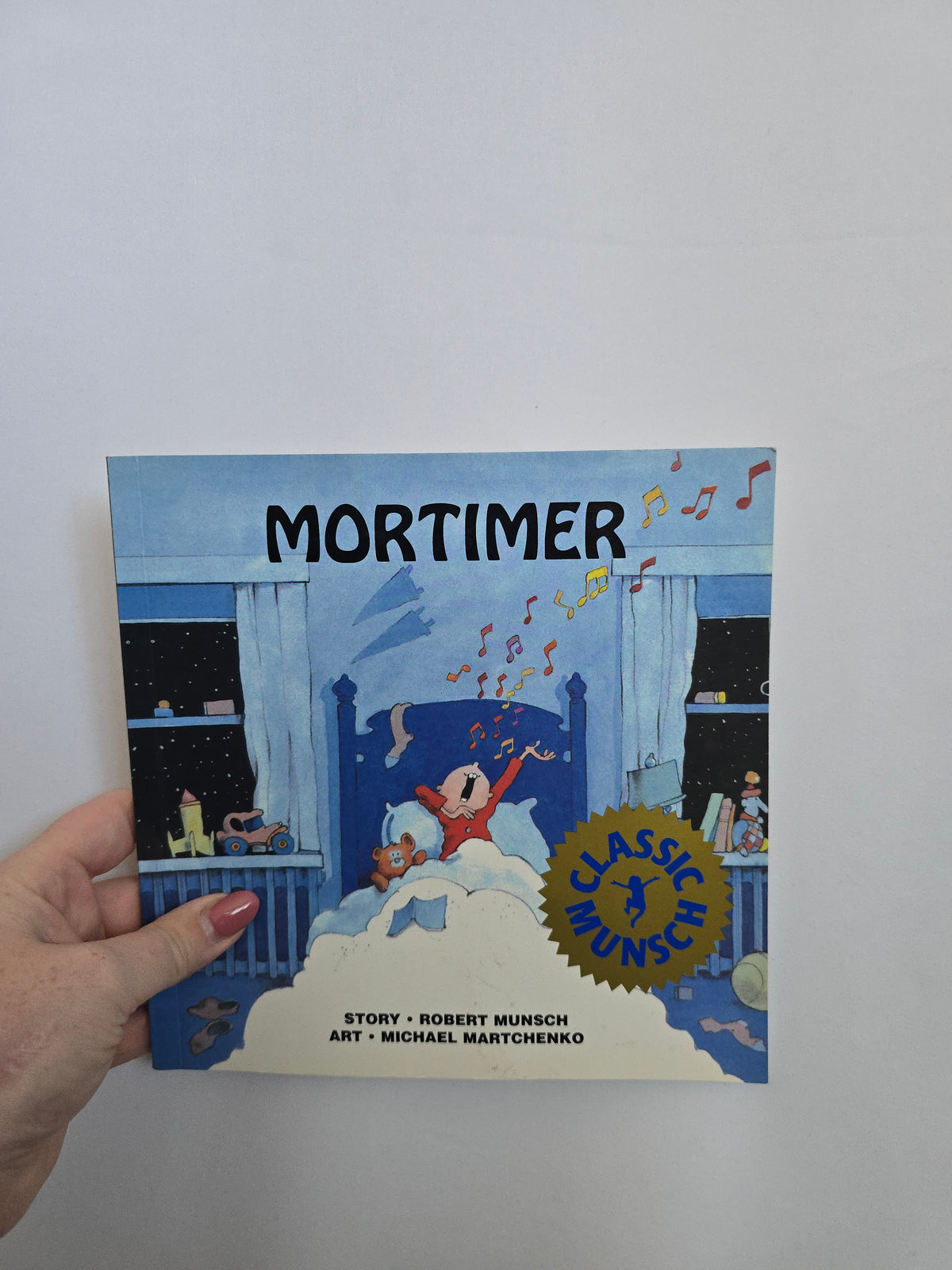Mortimer •  Softcover Book