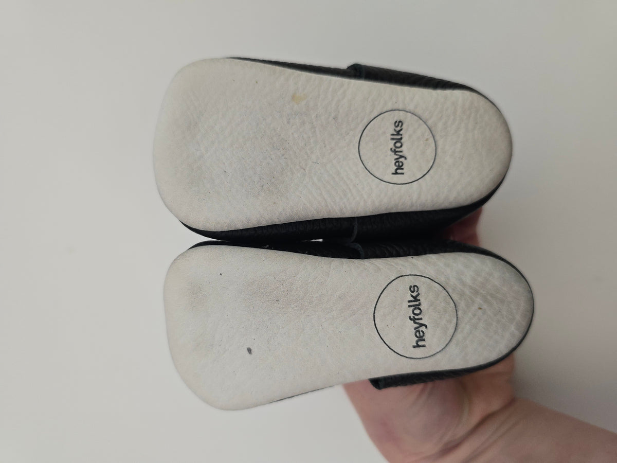 Heyfolks Softsole Stallion Black • 2C