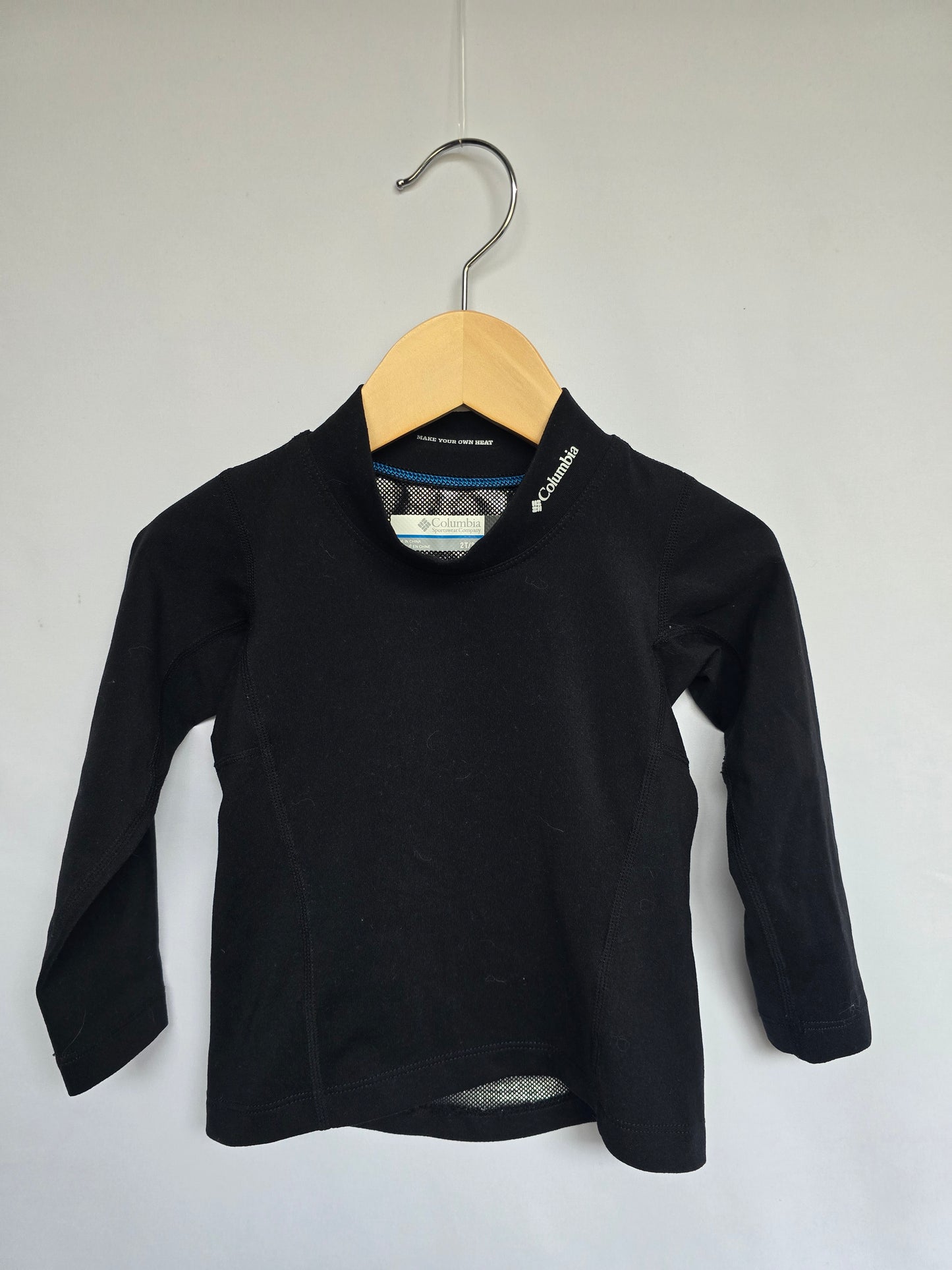 Columbia Black Thermal Long Sleeve Shirt • 2 years