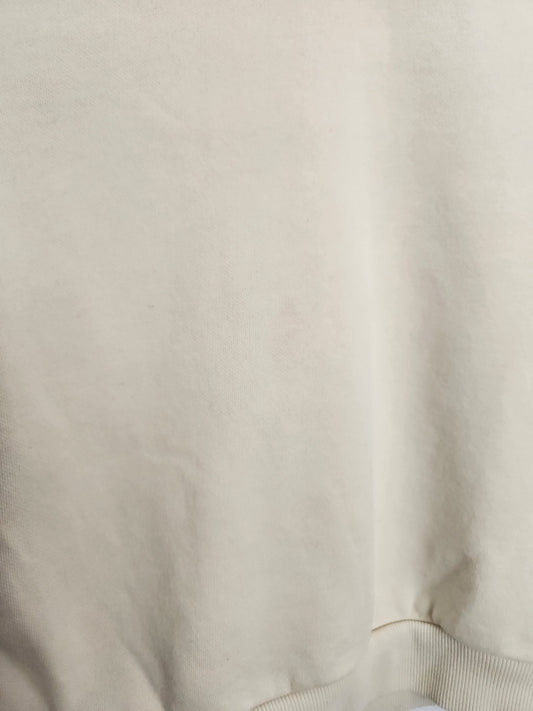 H&M Cream Cropped Crewneck *stain* • 6-8 years
