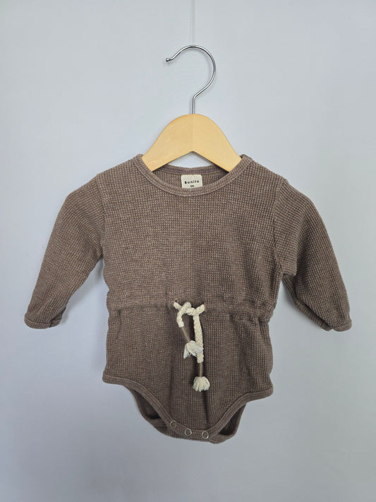 Bonito Mocha Waffle Bubble Romper • 6 months