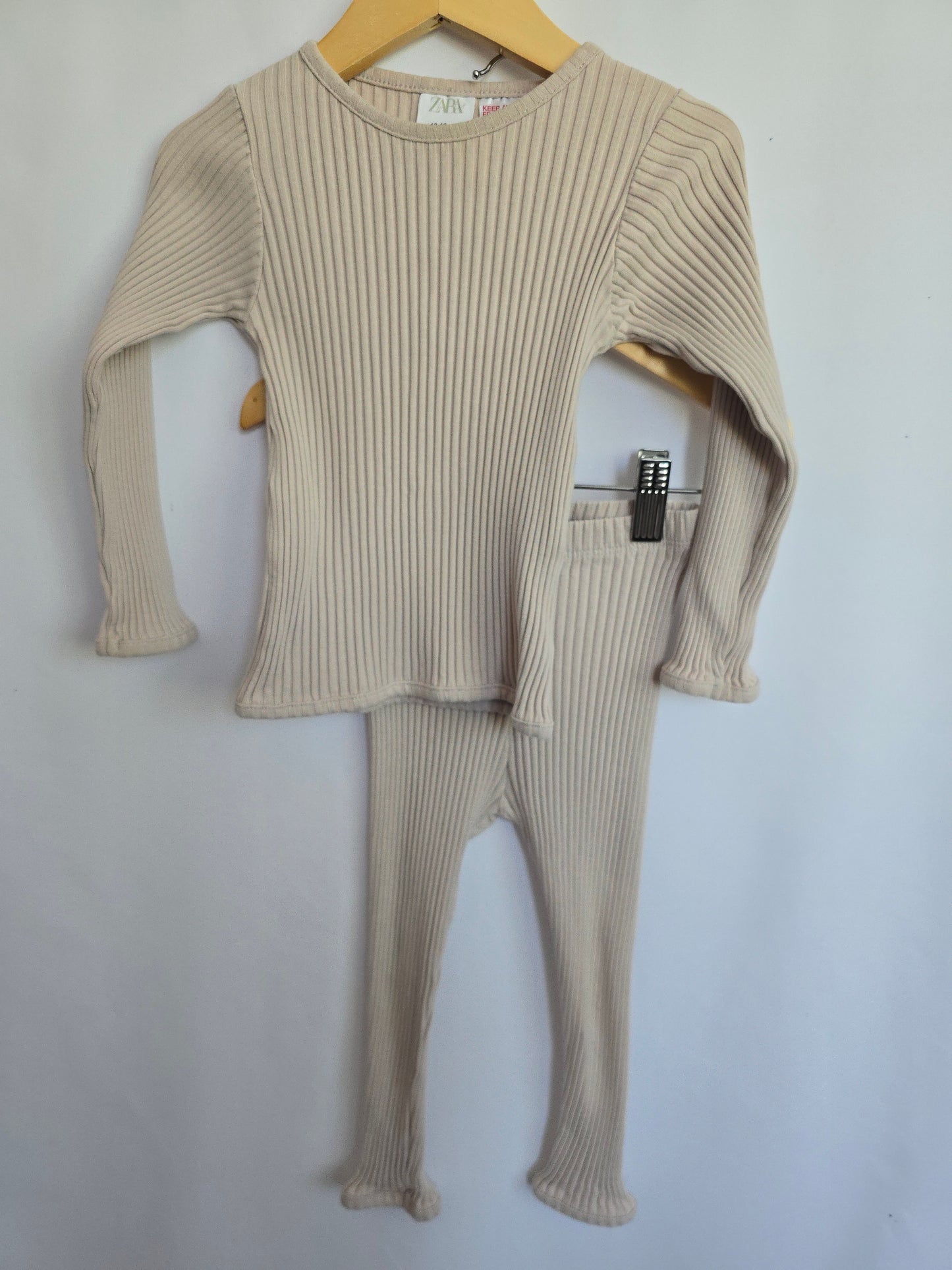Zara Champagne Ribbed Lounge Set • 12-18 months