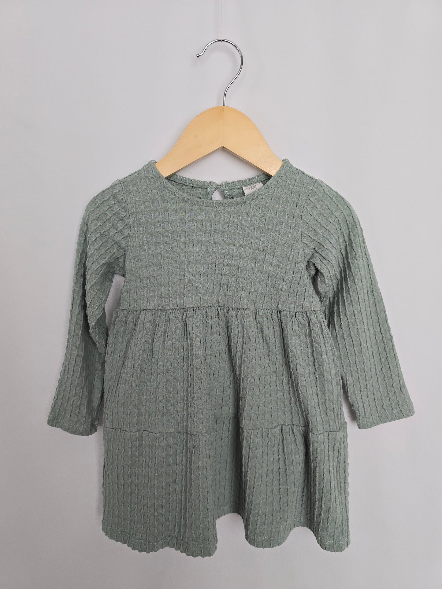 H&M Mint Textured Tiered Dress • 9-12 months