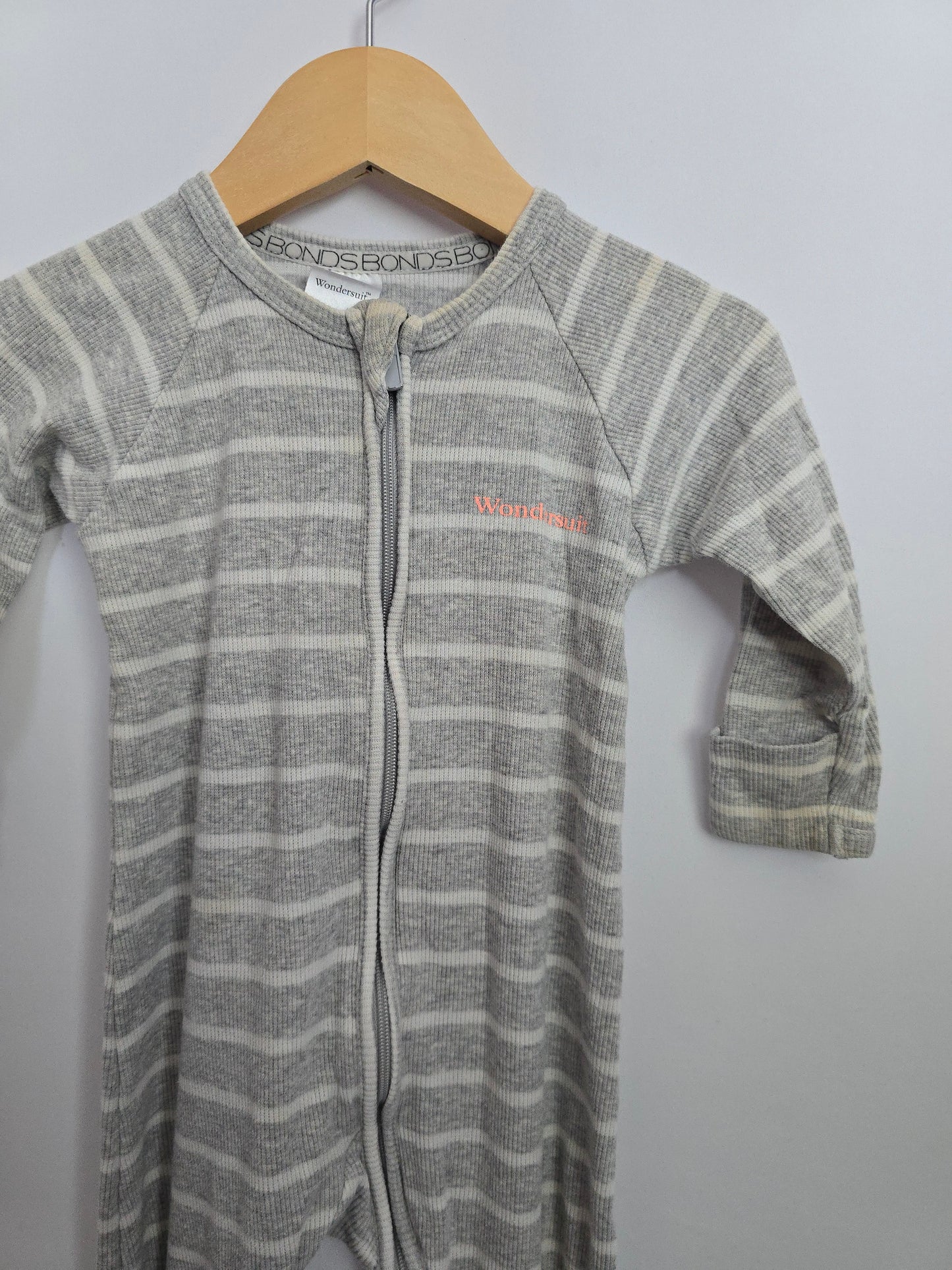 PLAY Bonds Wondersuit Grey Stripe Ribbed • 6-12 months