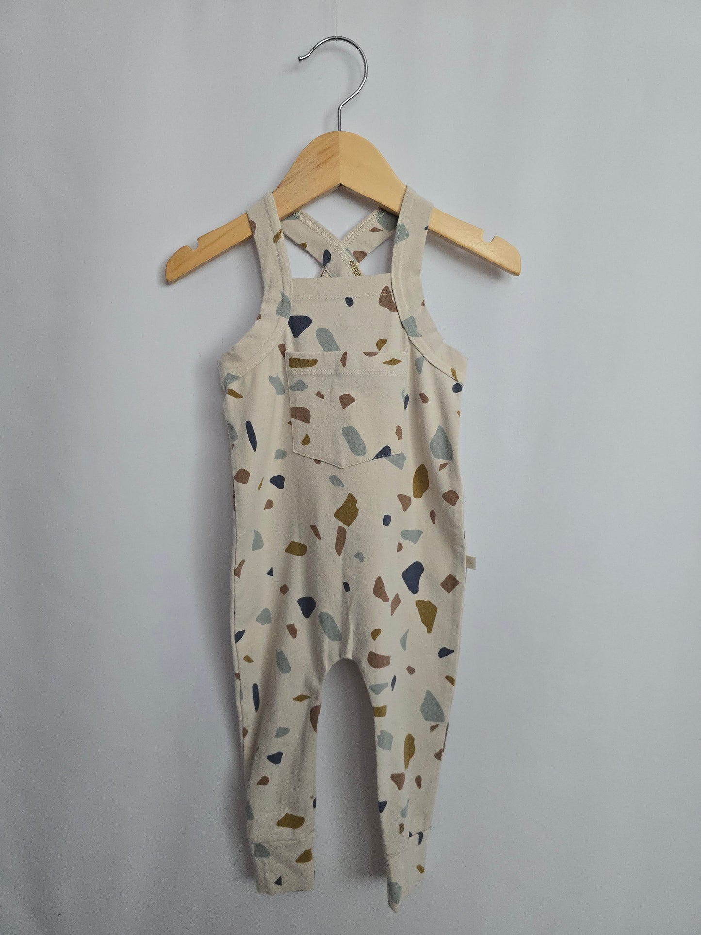 Jax & Lennon Boulders Jumper • 6-12 months