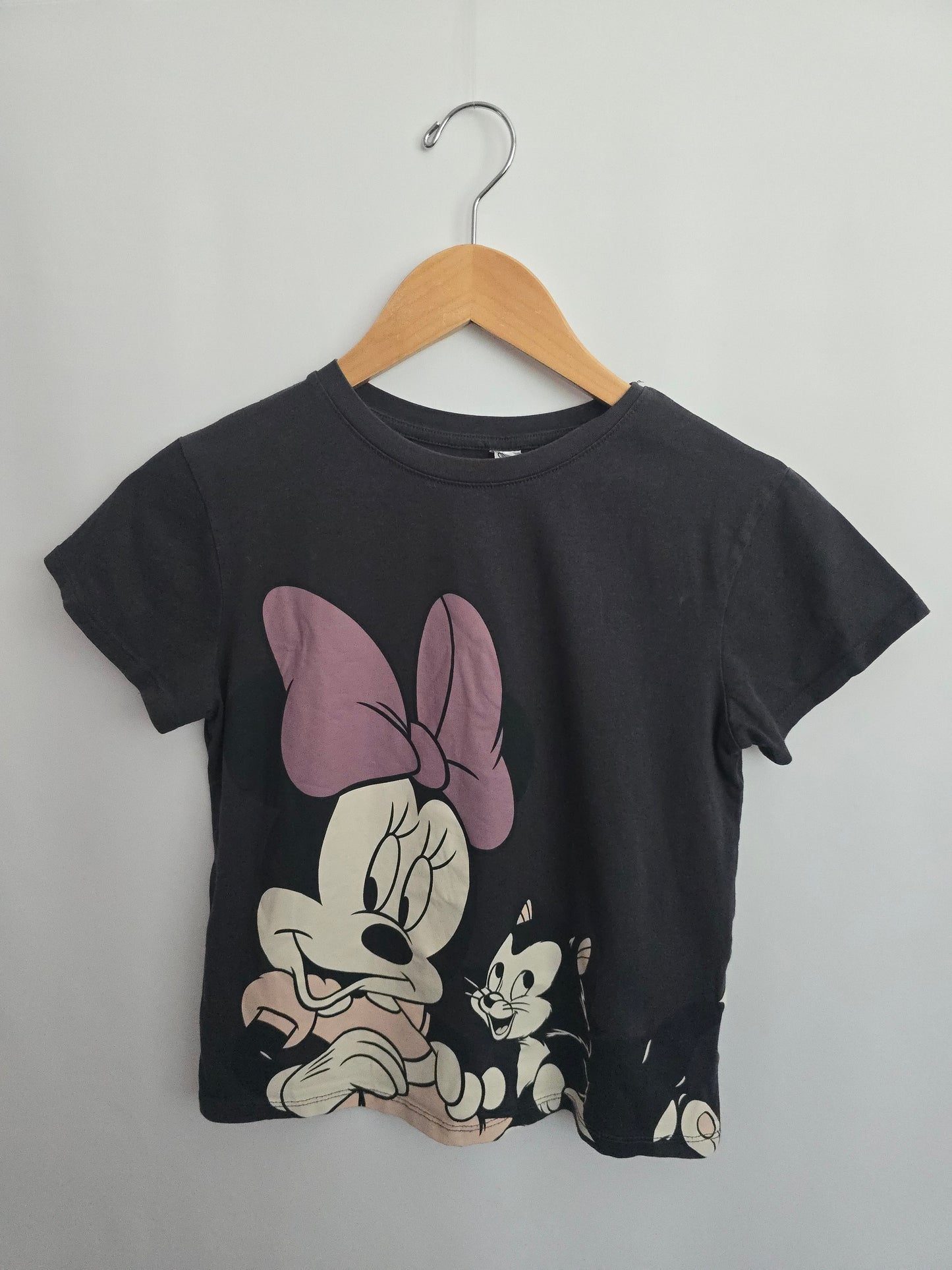 H&M Dark Grey Minnie & Figaro Tee • 8-10 years