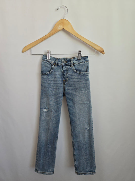 H&M Distressed Denim • 6-7 years