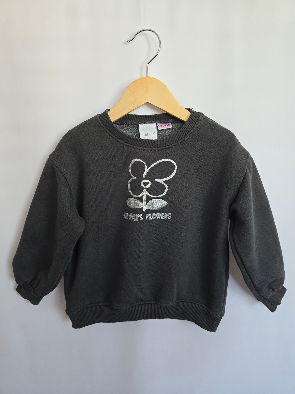 Zara Always Flowers Crewneck • 3-4 years