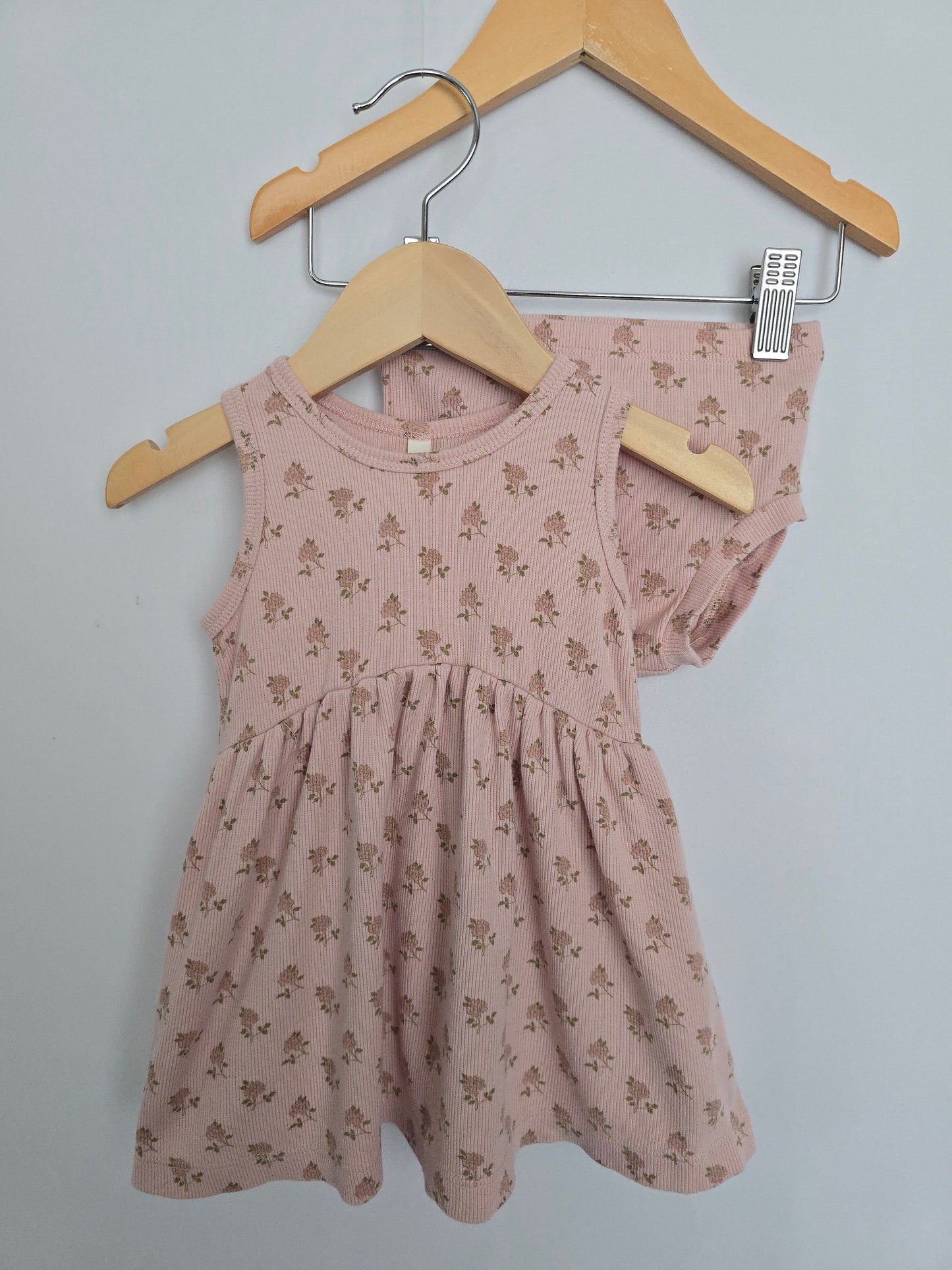 Quincy Mae Organic Cotton Blush Floral Dress & Bloomers • 12-18 months
