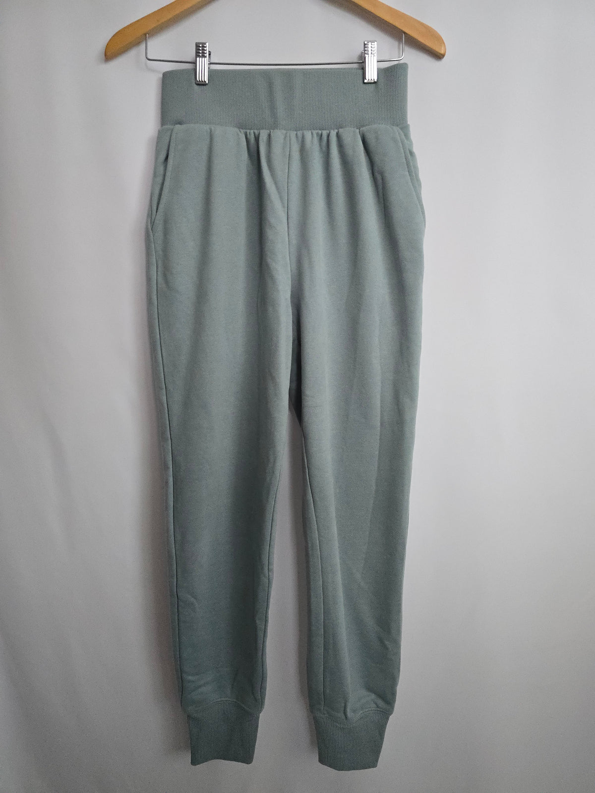 NEW Dynamite Arona French Terry Jogger • Small