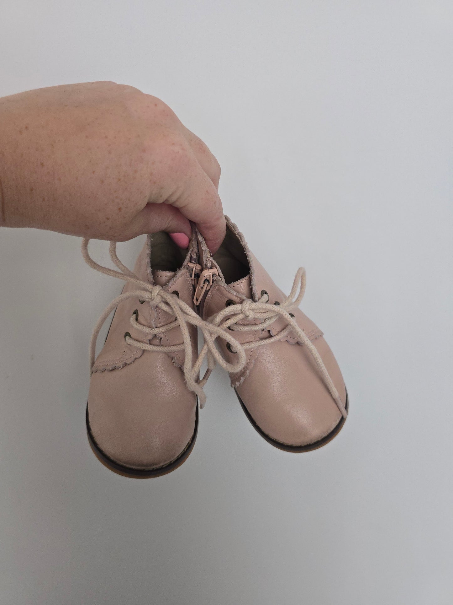 Precious Treasures Pink Scallop Bootie • 6C