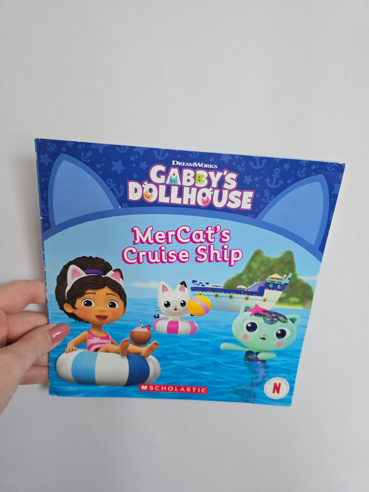 Gabby's Dollhouse Mercat's Cruise Ship • Softcover Book
