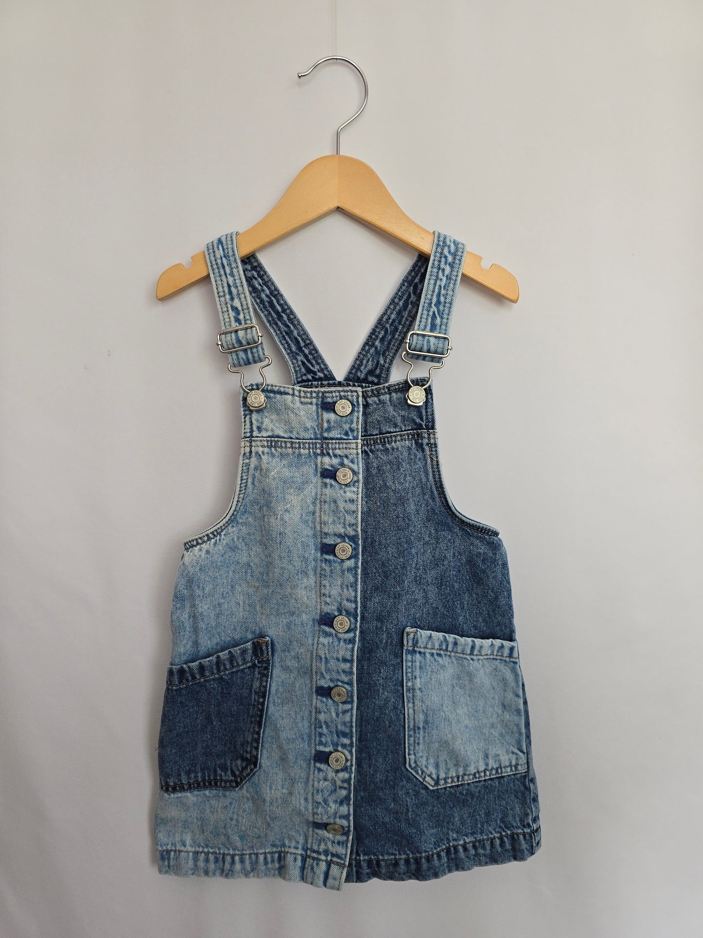 Baby Gap Denim Jumper • 4 years