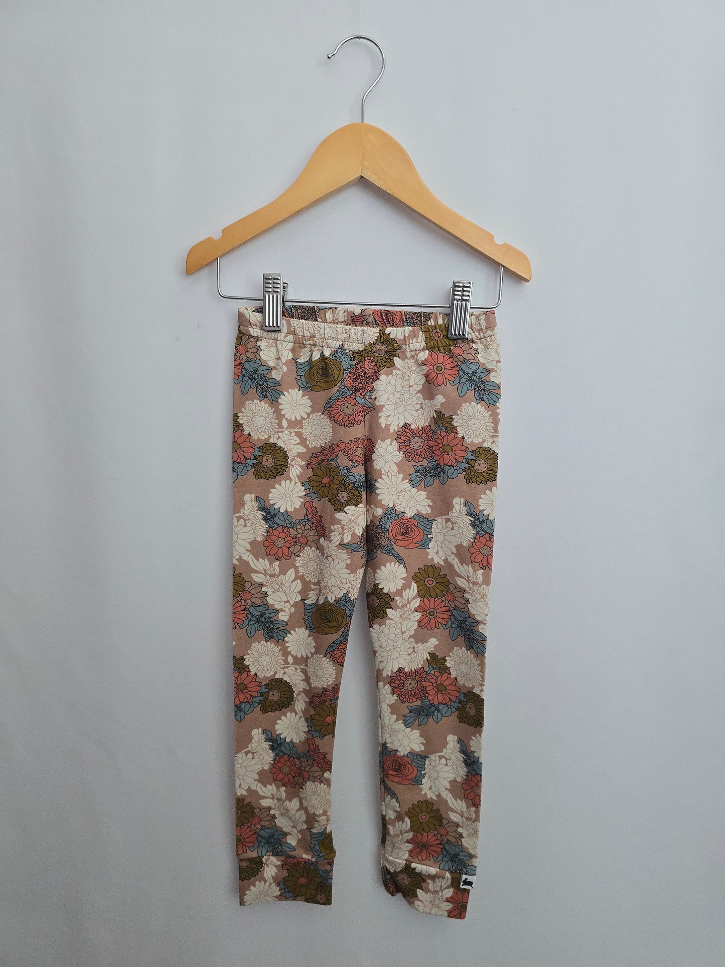 NEW Little & Lively Wildflower Leggings • 4 years